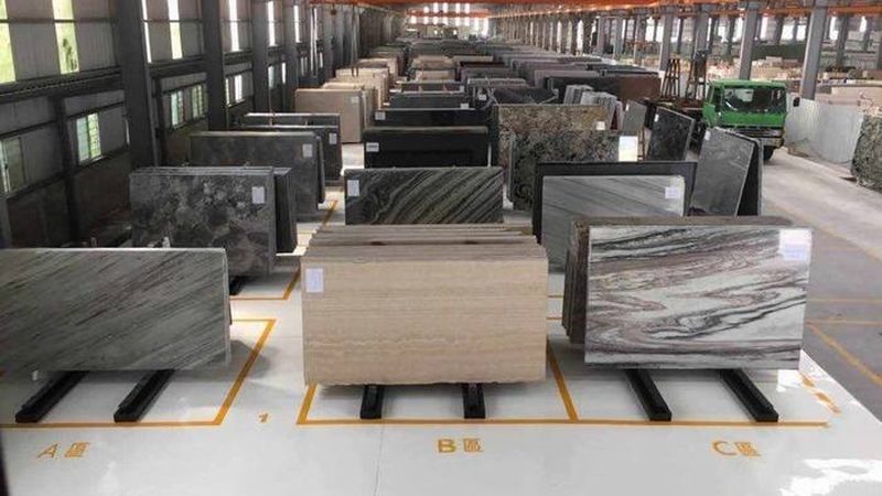 短槽干挂与背栓干挂：价格差异背后的工艺解析